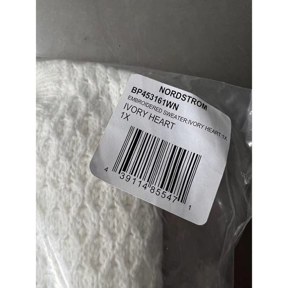 Nordstrom BP. Ivory Heart Sweater - Picture 11 of 11